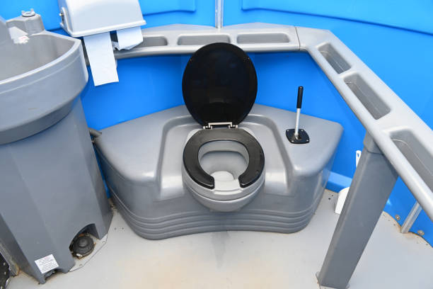 Best Portable bathroom rental  in Hunters Creek, FL
